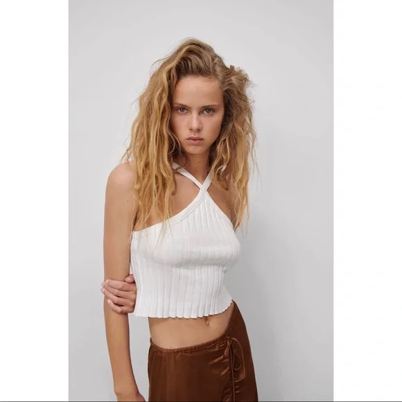 Zara - Ribbed Halter Top (black & white) - Picture 2 of 4
